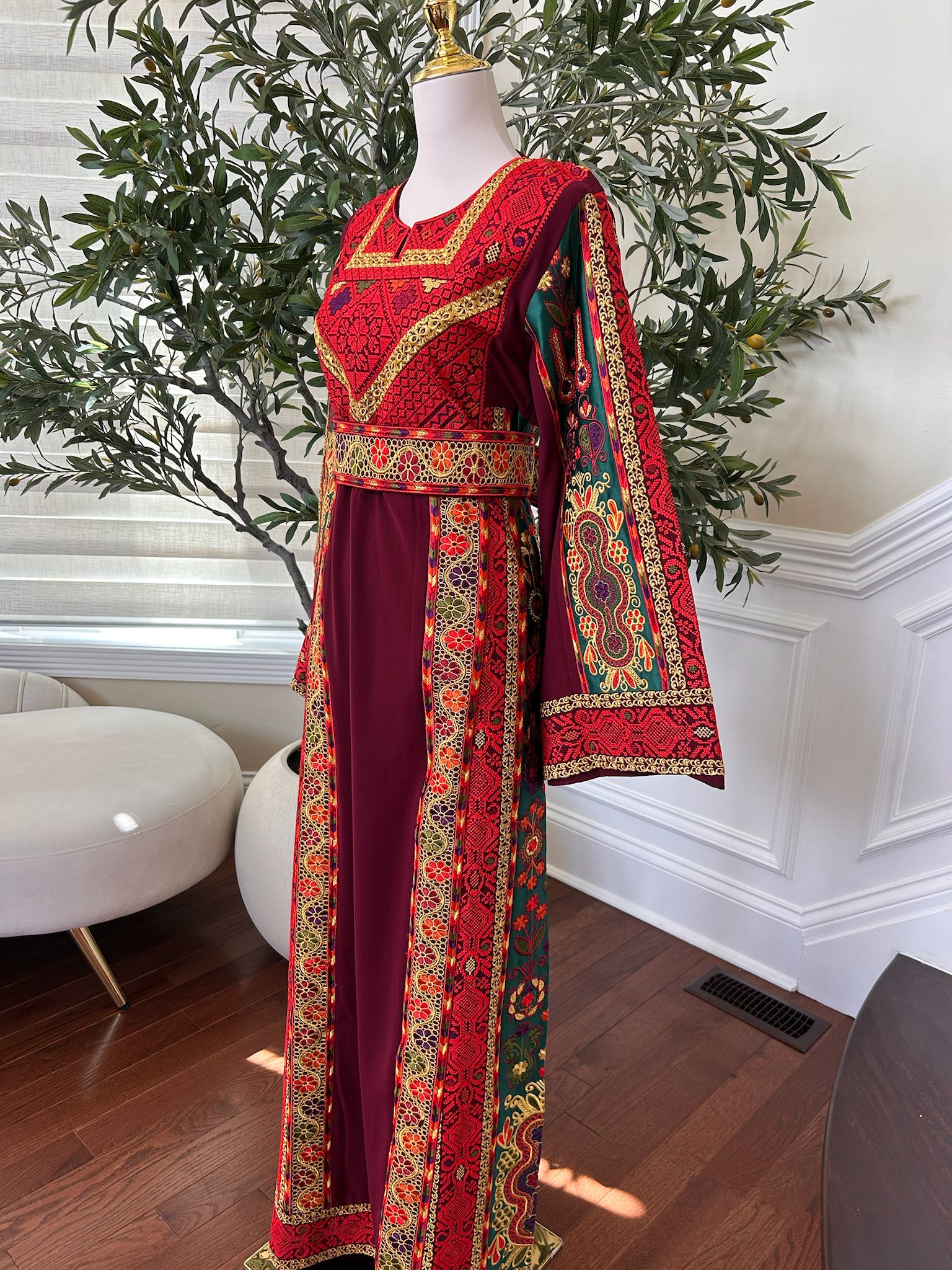 Burgundy Tatreez Embroidery Thobe