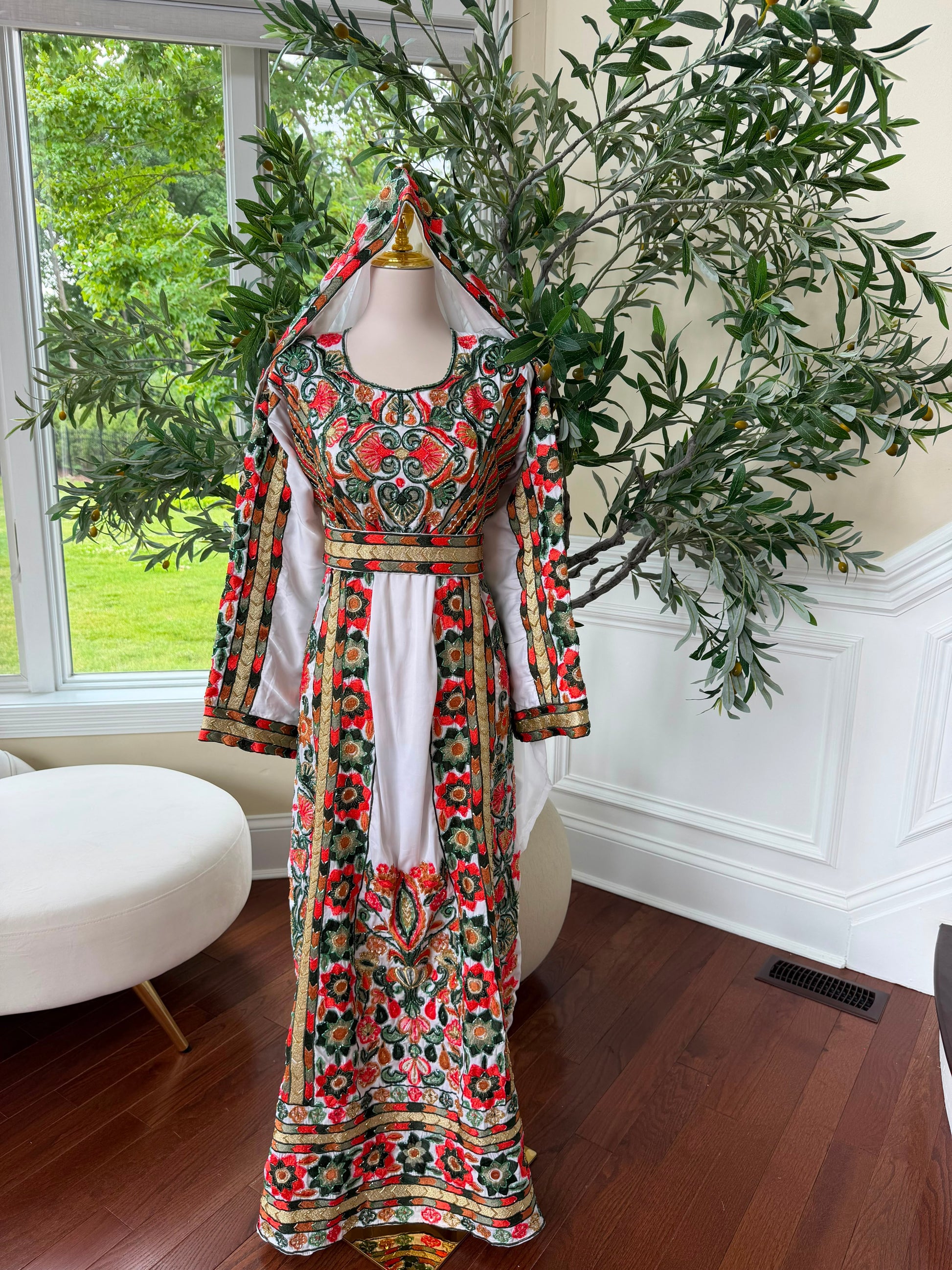 Velvet Embroidery Beaded Thobe