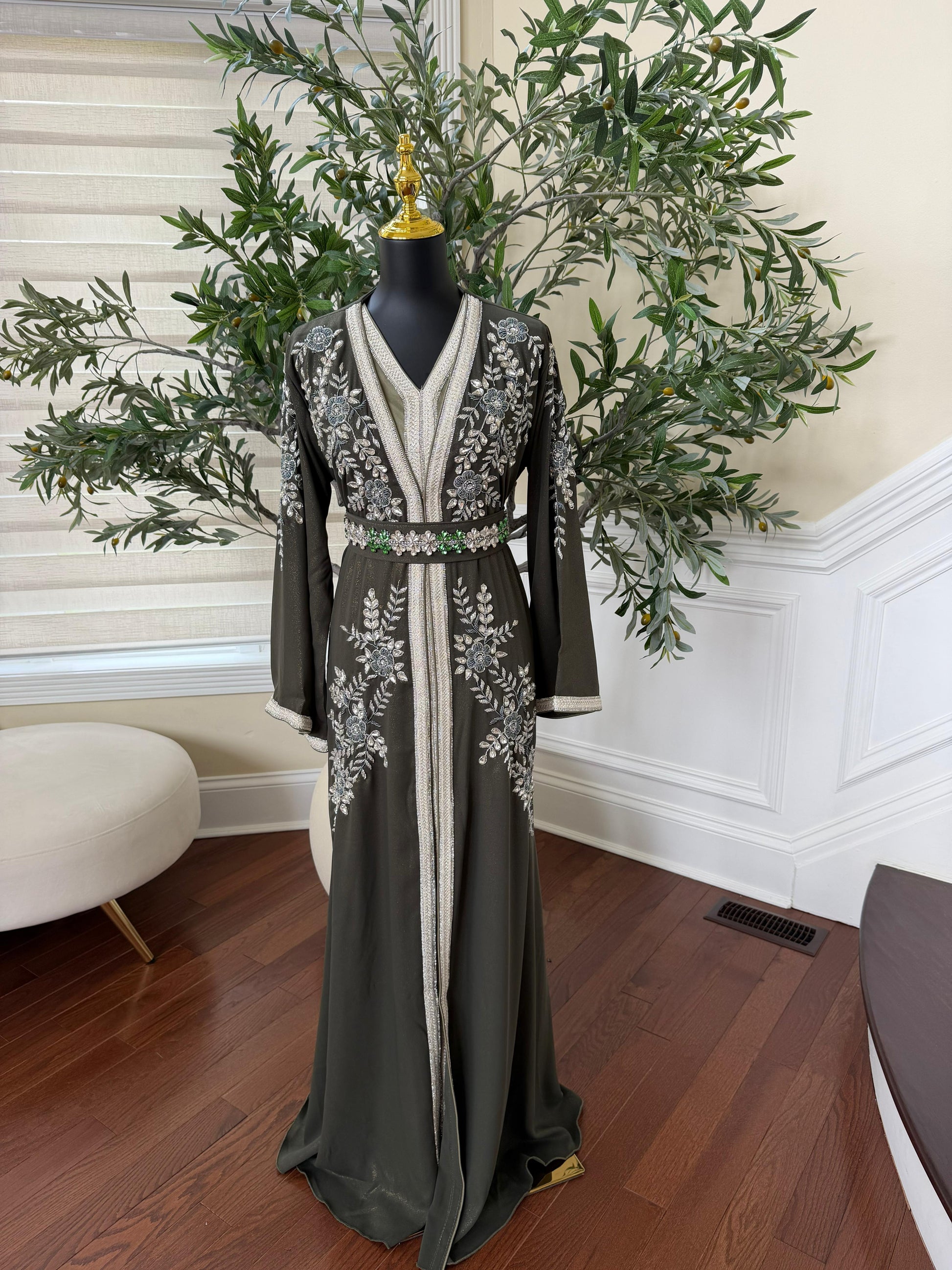 Green Rose Elegance Kuftan