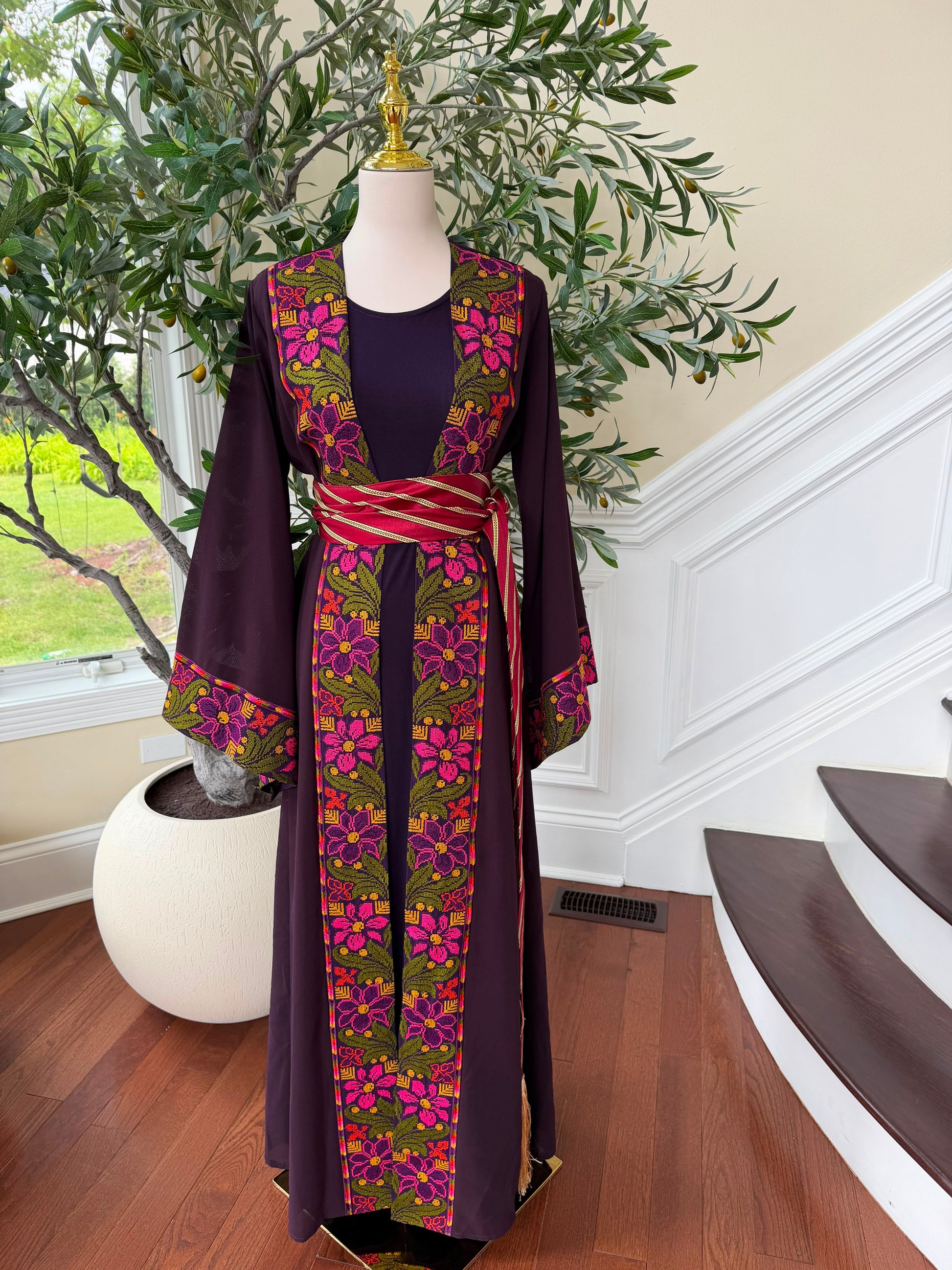 Purple Tatreez Embroidery Floral Thobe