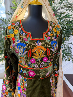 Elegant Olive Green Velvet Thobe with Vibrant Floral Embroidery