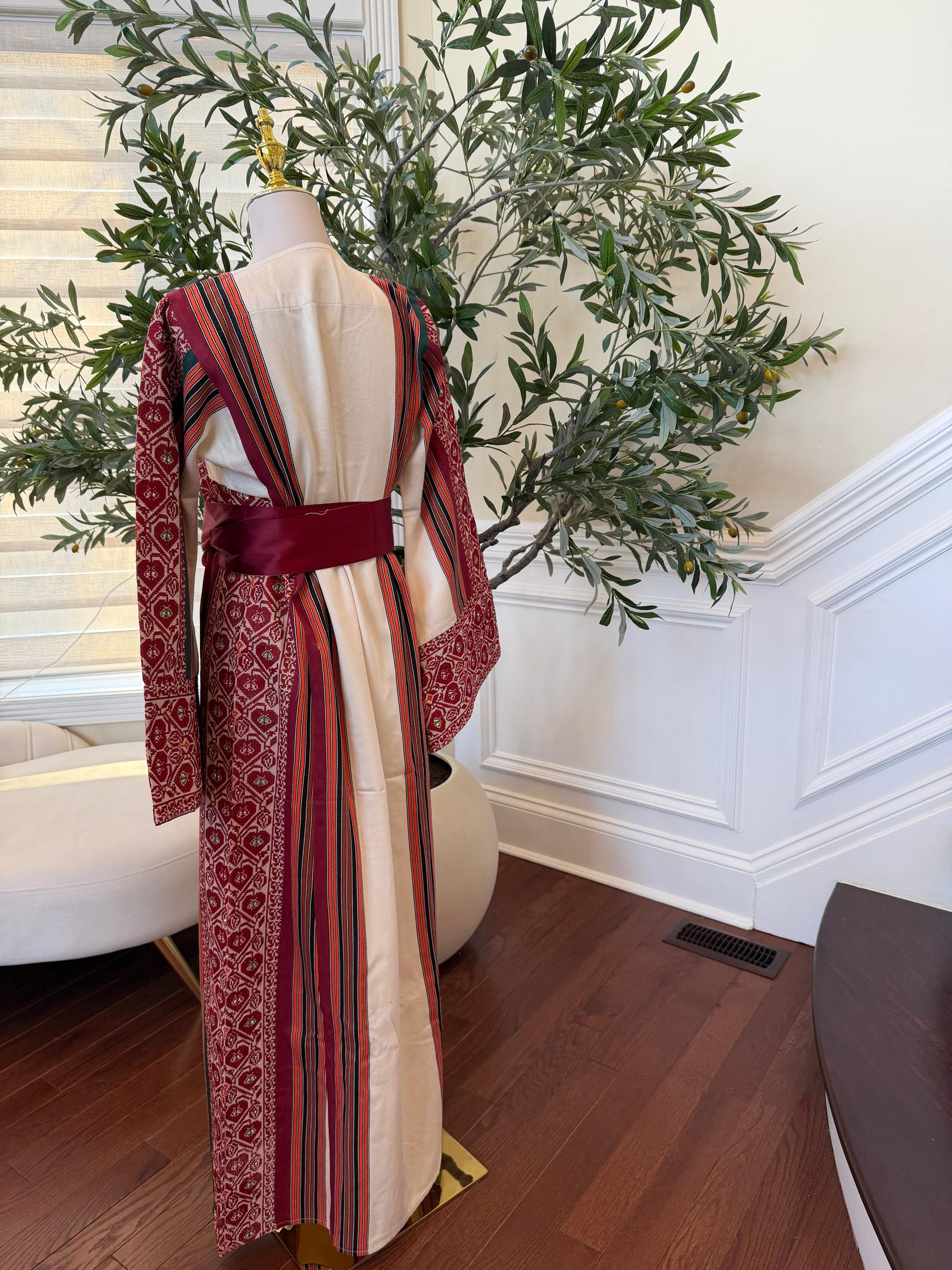 Cream Embroidery Tatreez Red Thobe