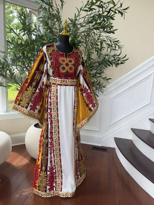 White Embroidery Tatreez Elegance Thobe