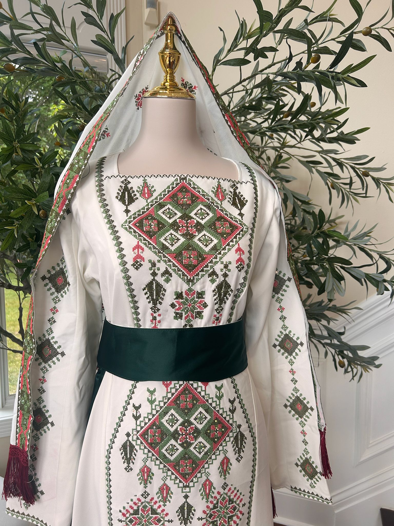 White Thobe Green Tatreez Elegance