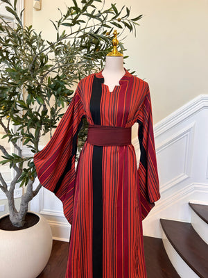 Majdalawi Traditional Elegance Thobe