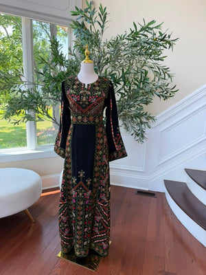 Black Beaded Elegance Traditional Thobe