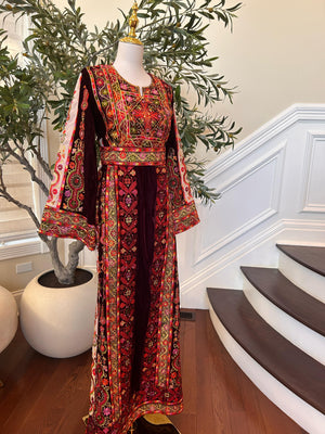 Burgundy Embellished Tatreez Thobe