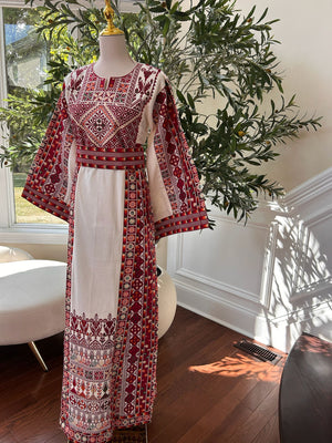 Cream Itamin Tatreez Red Elegance Thobe