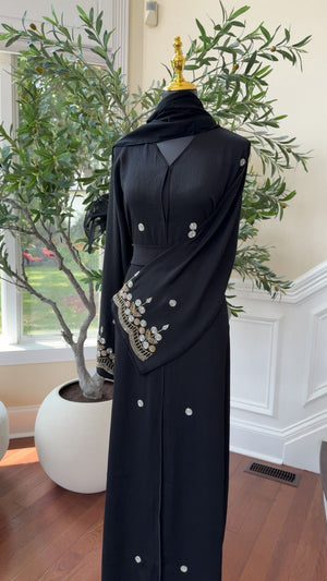 Black Sleeve Essence Abaya