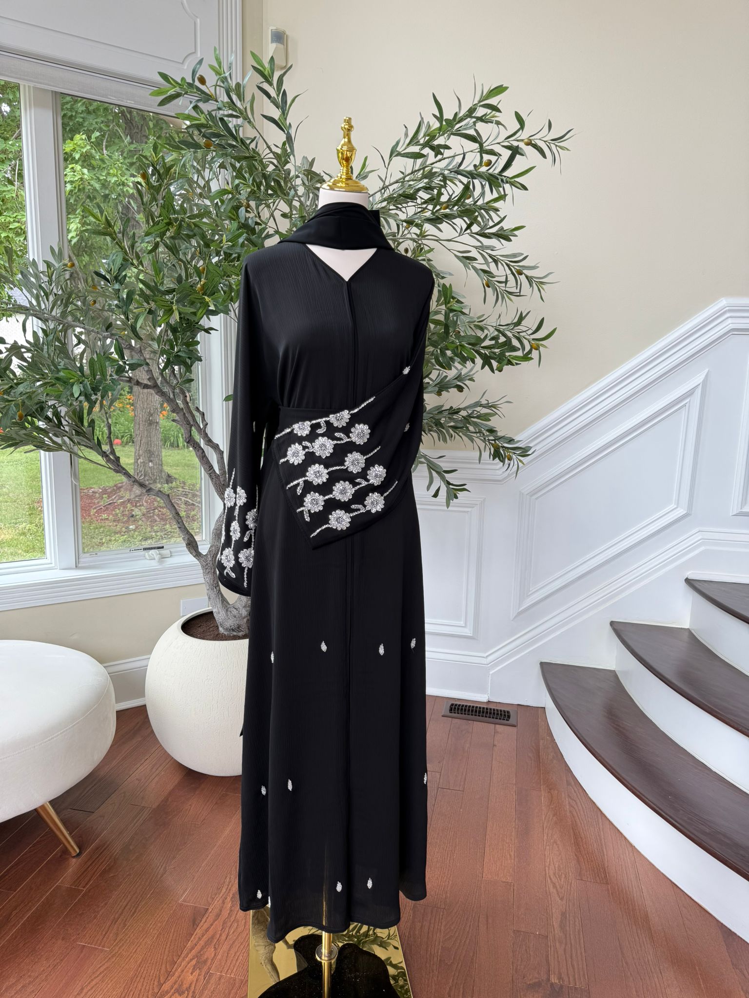 Black Sleeve Silver Charm Abaya