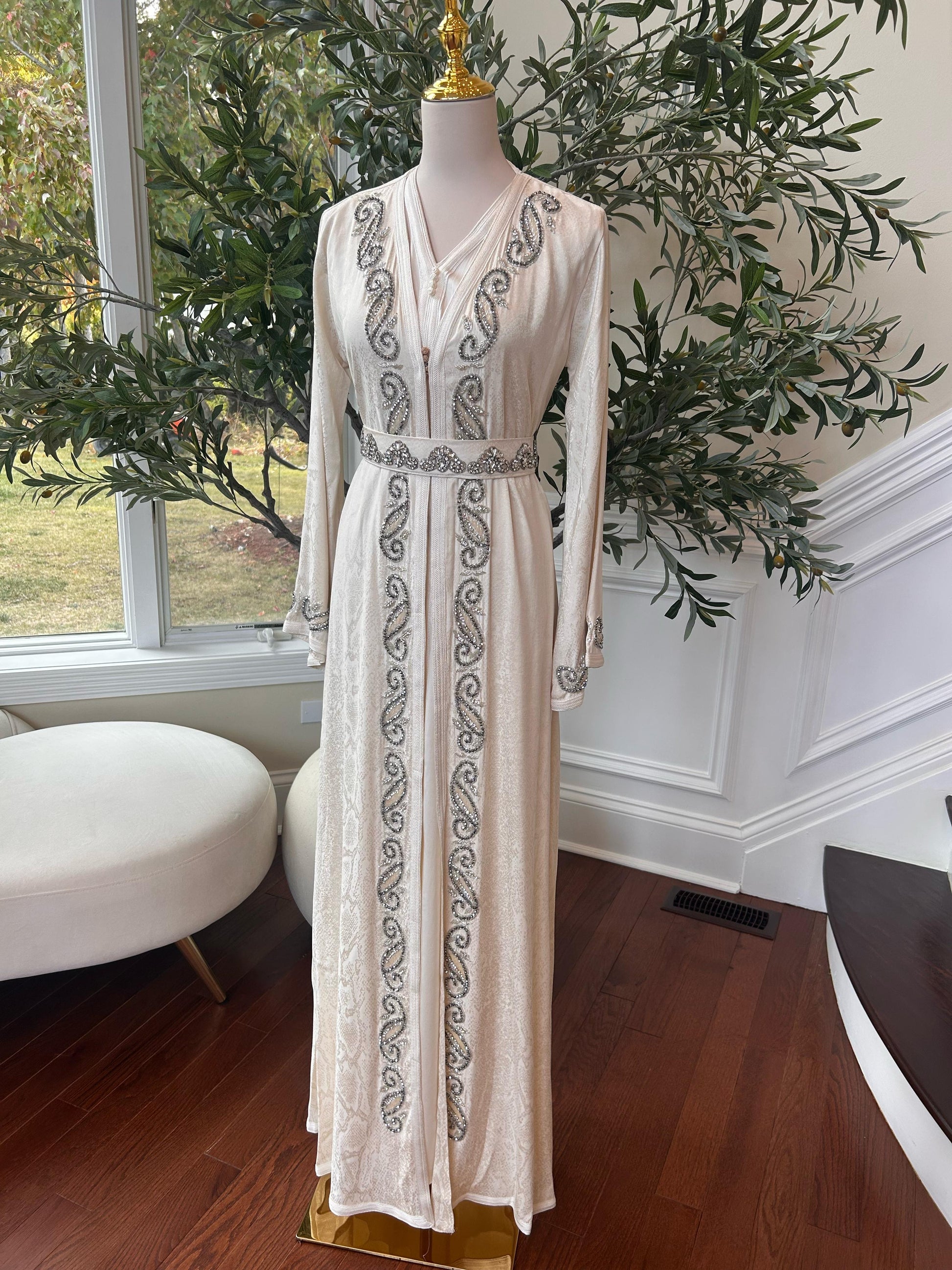 White Royale Beaded Kuftan