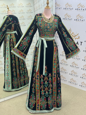 Premium Palestinian Malakah Velvet Thobe – Mint Green & Black Embroidery