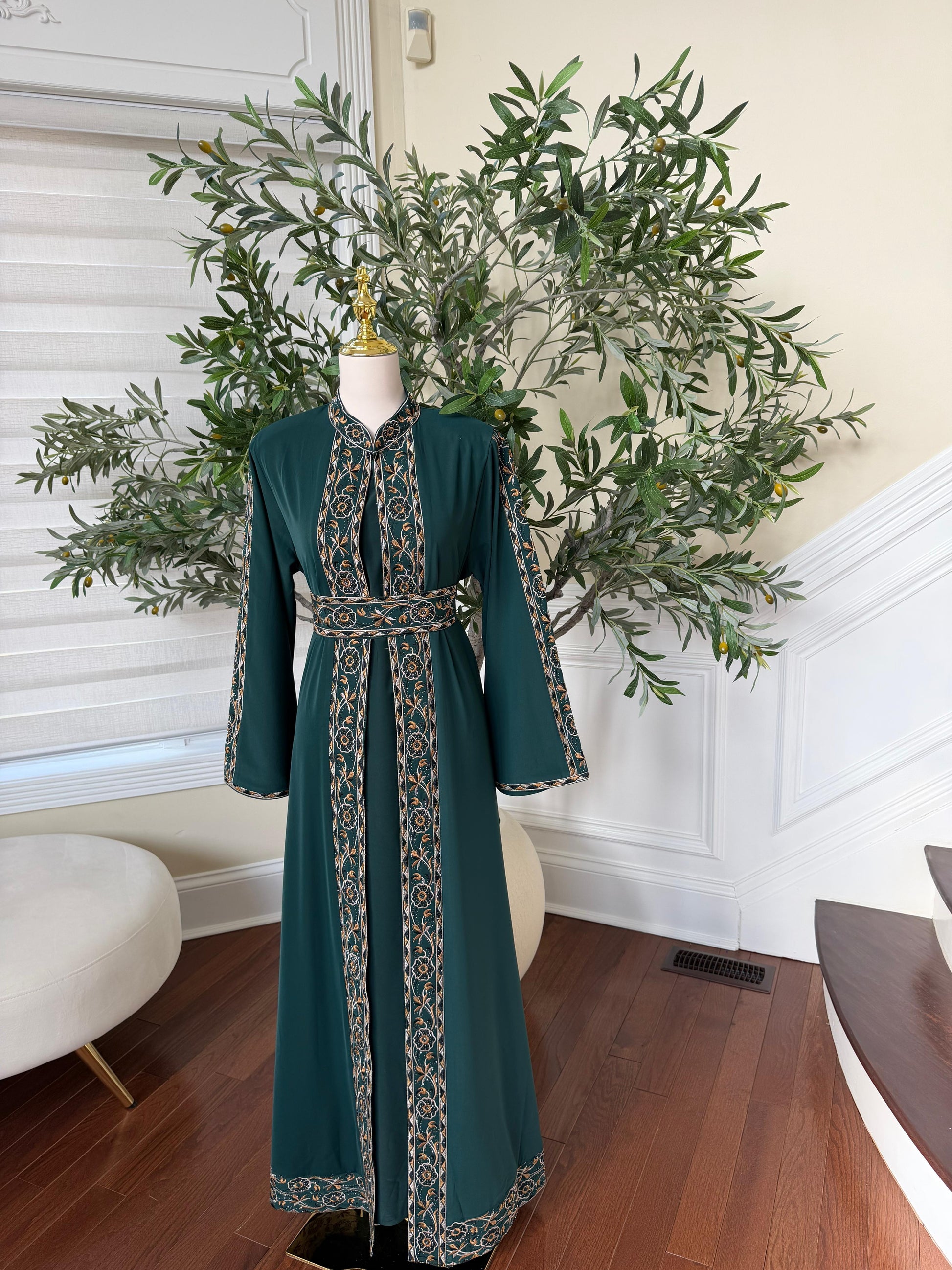 Green Tatreez Elegance Thobe