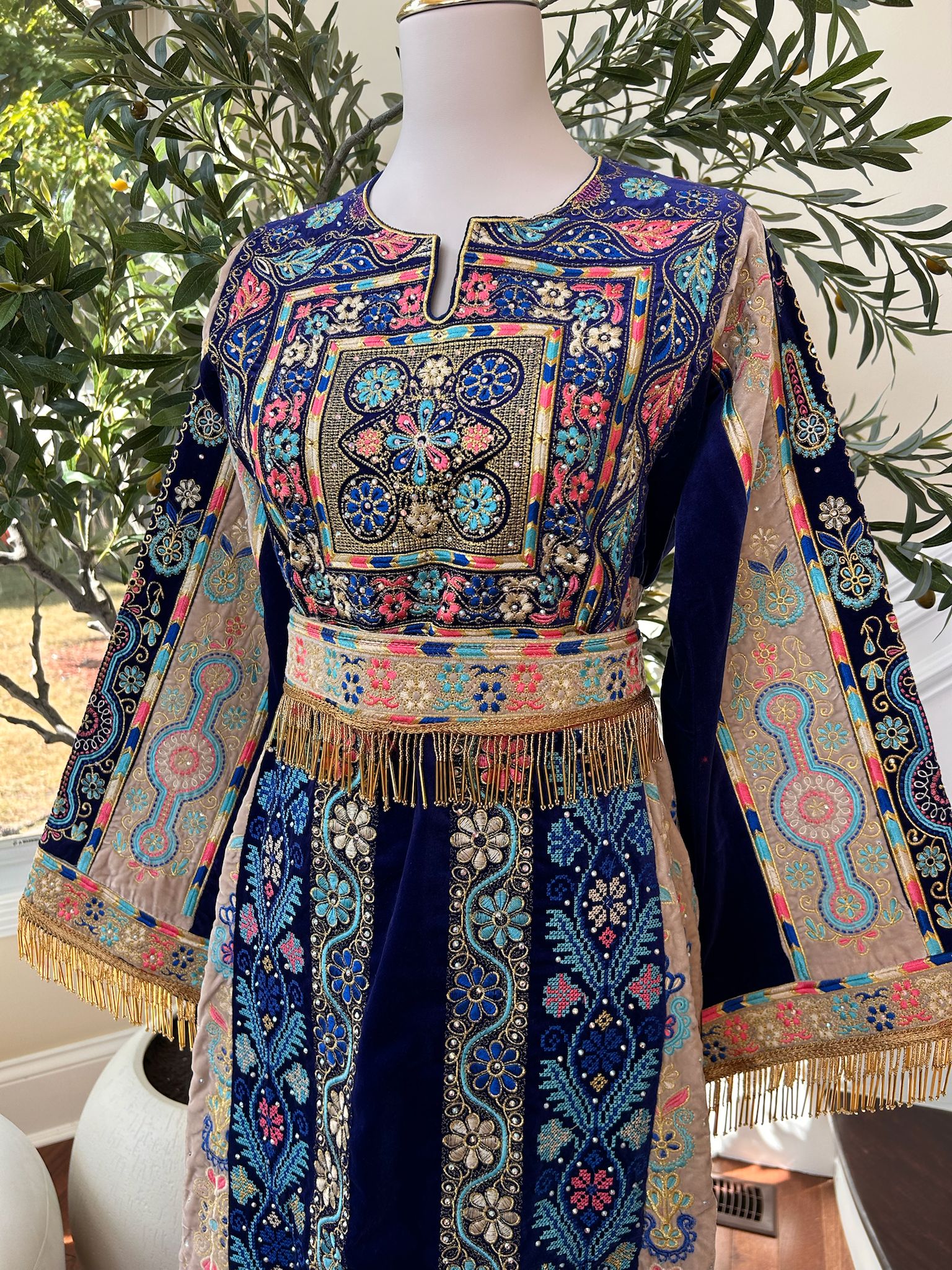 Blue Tatreez Velvet Embroidered Tatreez Thobe