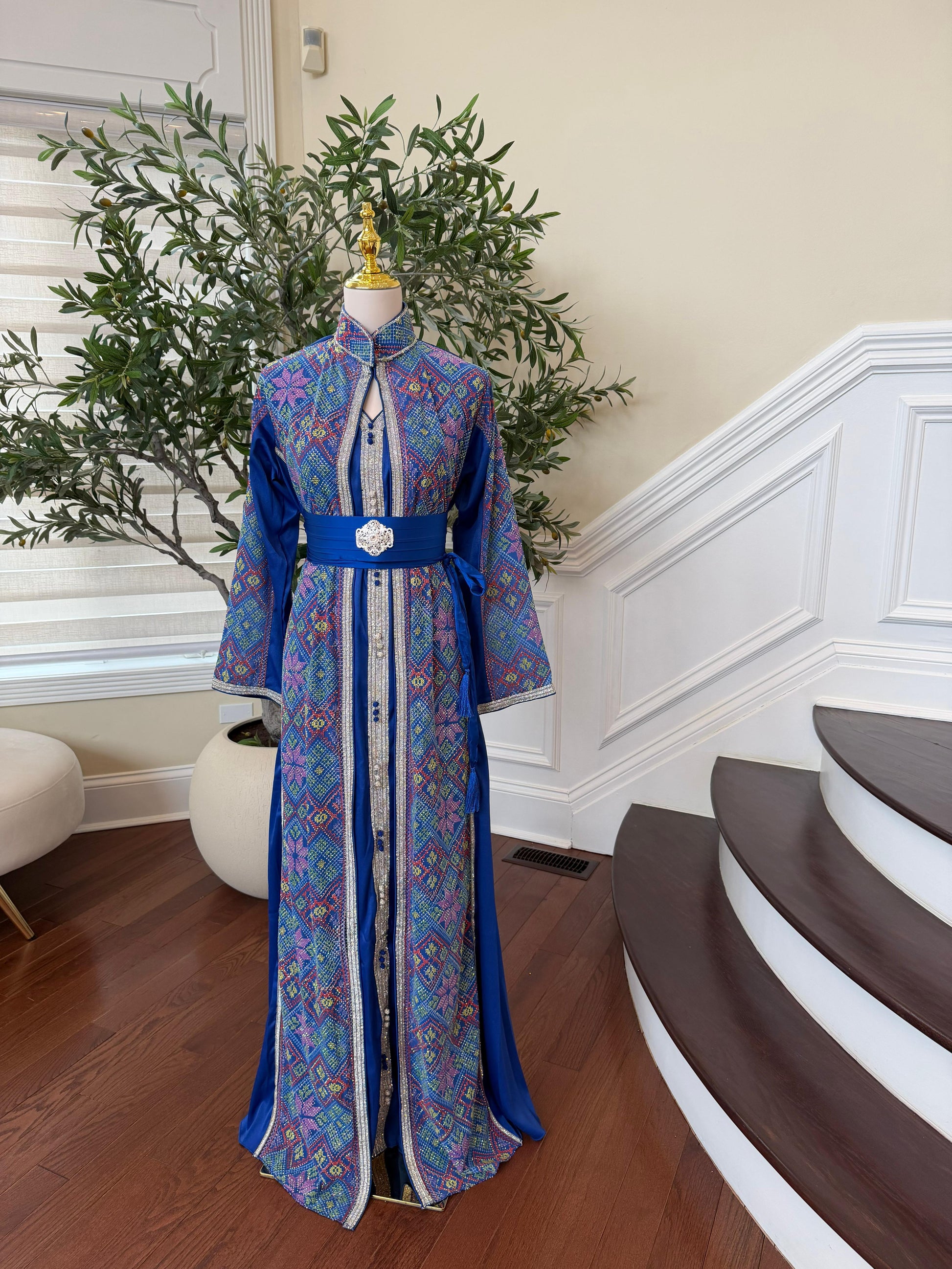 Embroidery Blue Royale Kuftan