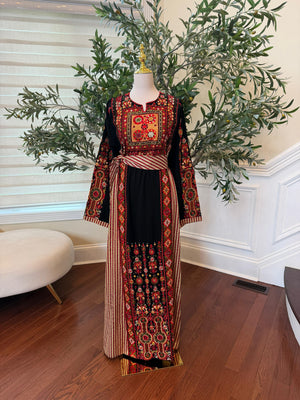Black Embroidery Tatreez Red Thobe