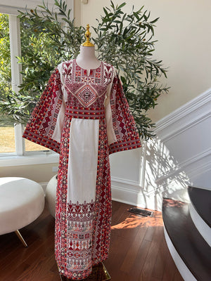 Cream Itamin Tatreez Red Elegance Thobe