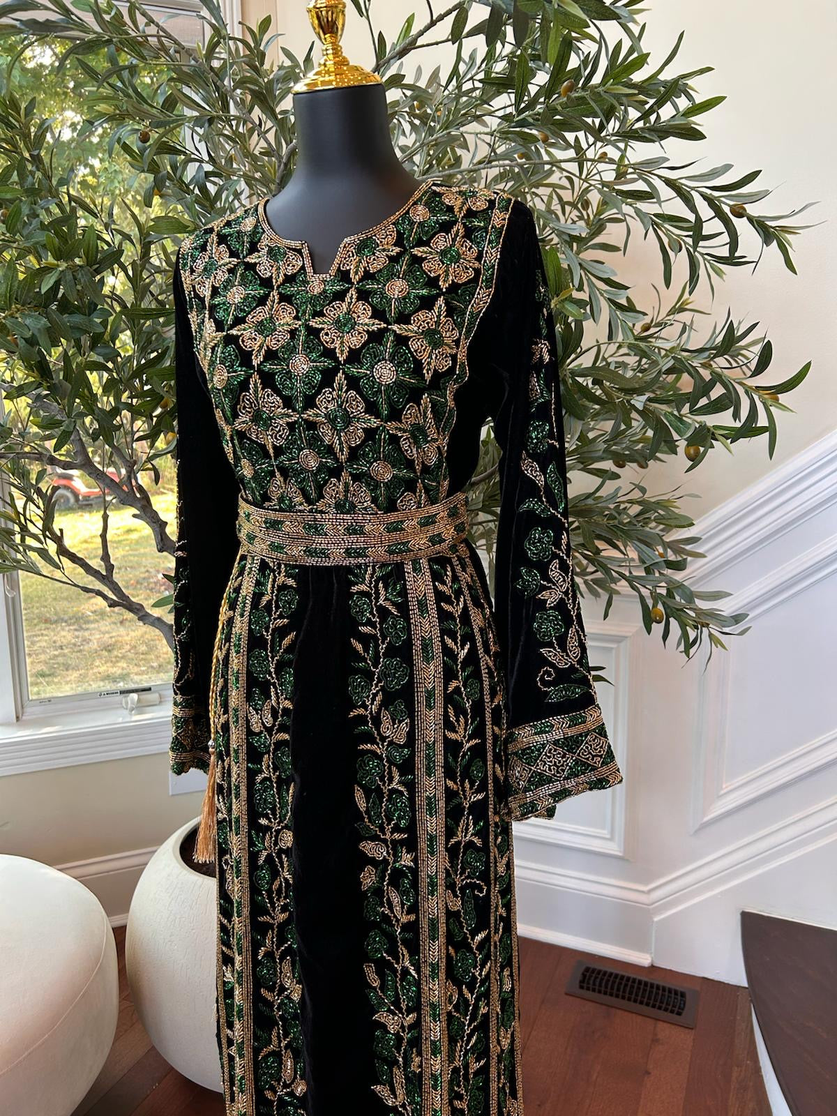 Black Velvet Golden Green Stone Thobe