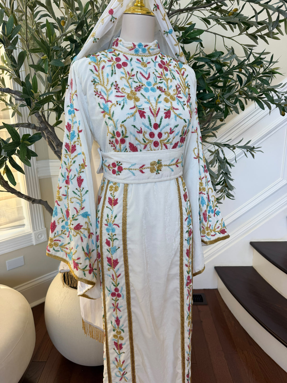Elegant White Floral Embroidered Palestinian Thobe with Gold Detailing(scarf not included)