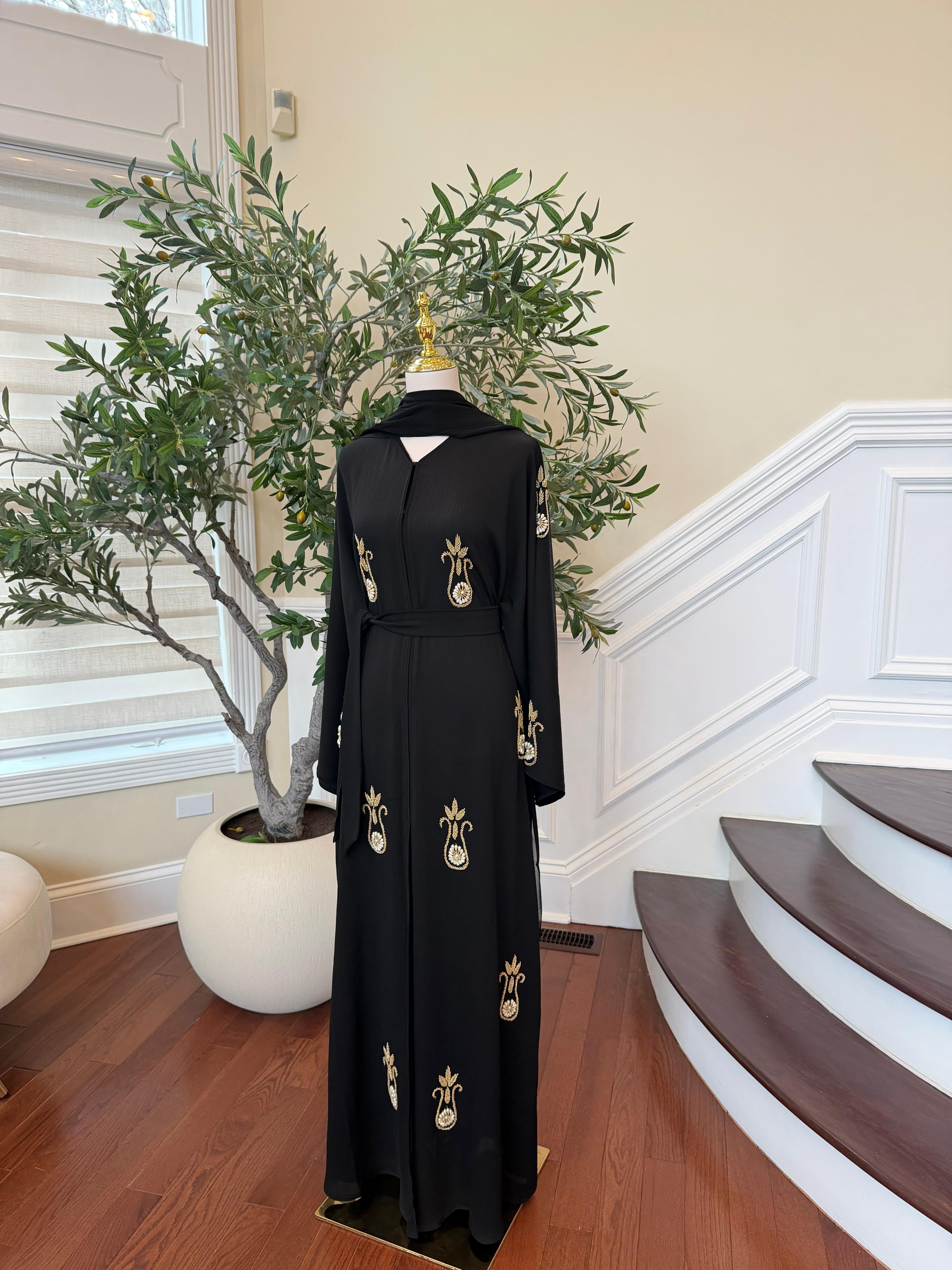 Black Golden Essence Abaya