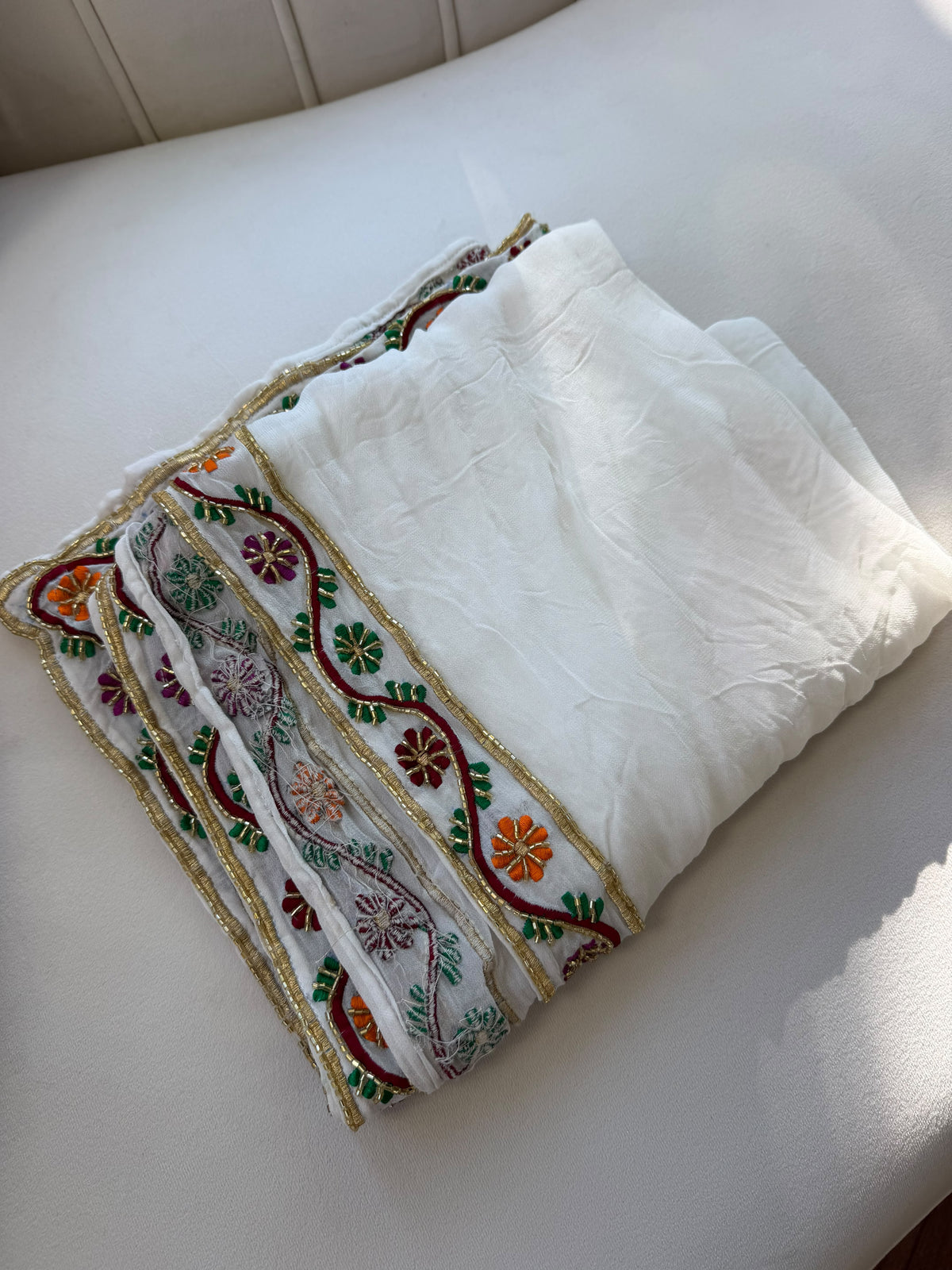 Elegant White Scarf with Colorful Floral Embroidery and Gold Trim