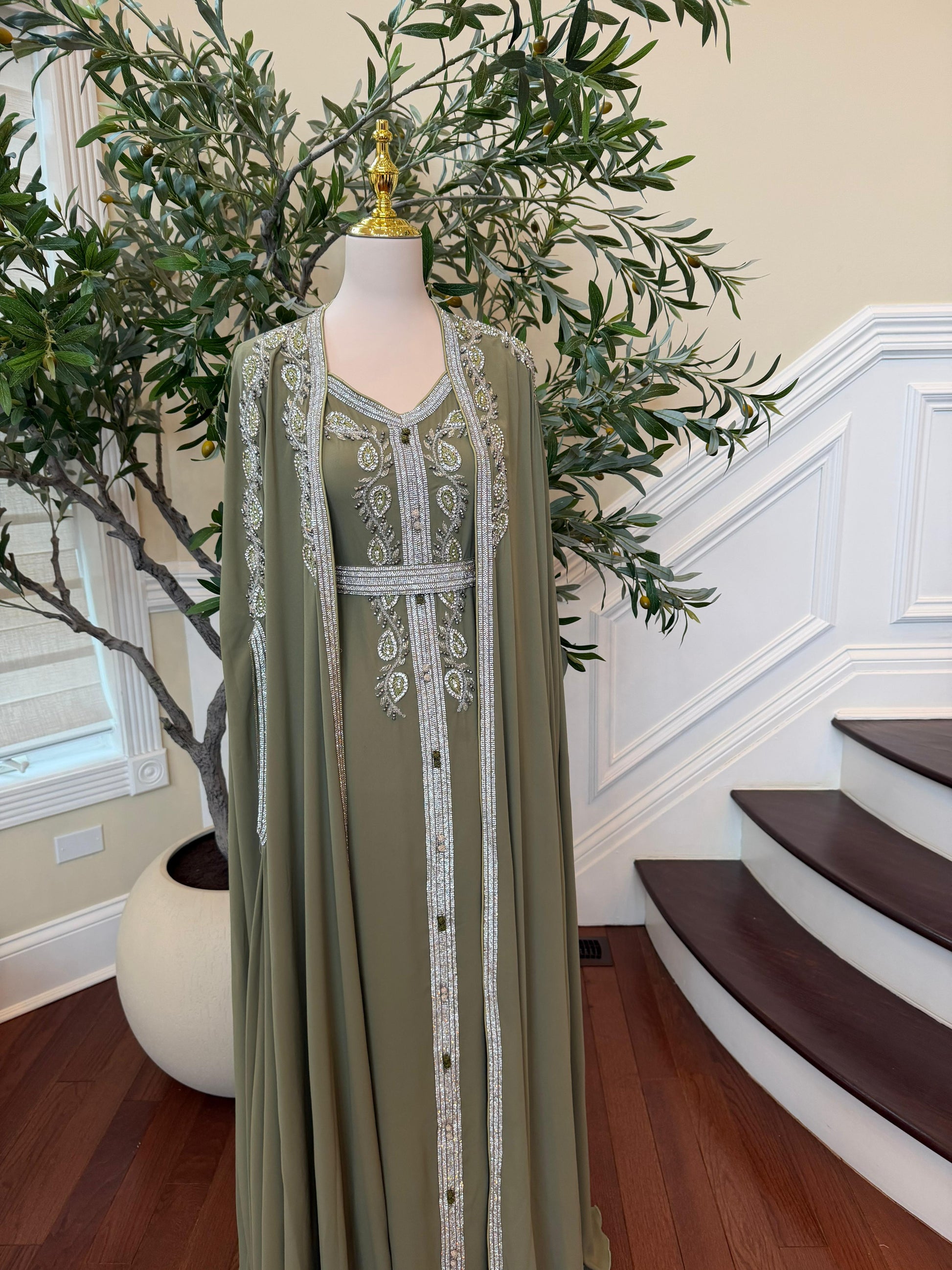 Olive Majesty Beaded Kuftan