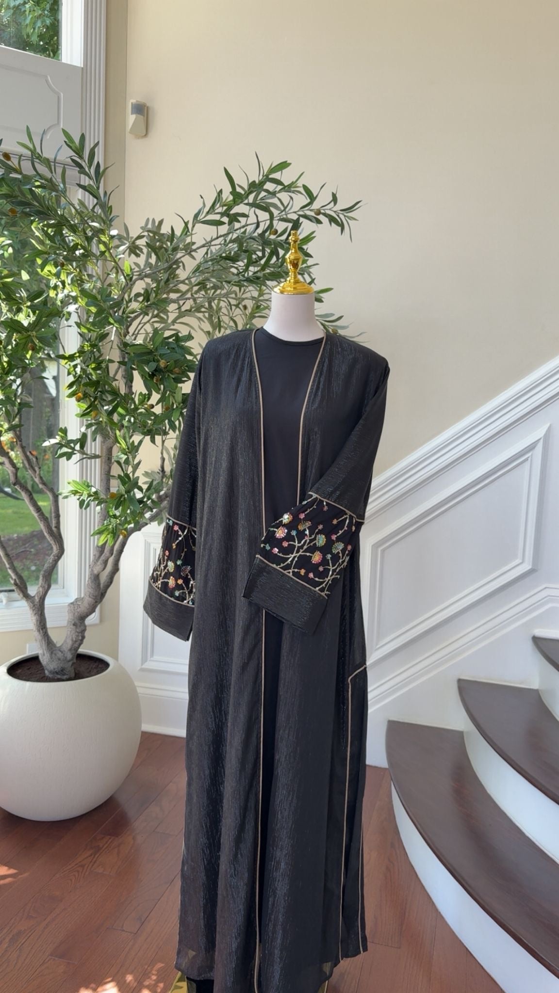 Midnight Bloom Abaya – Elegant with Embroidered Charm
