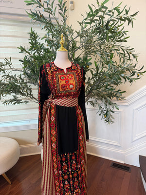 Black Embroidery Tatreez Red Thobe