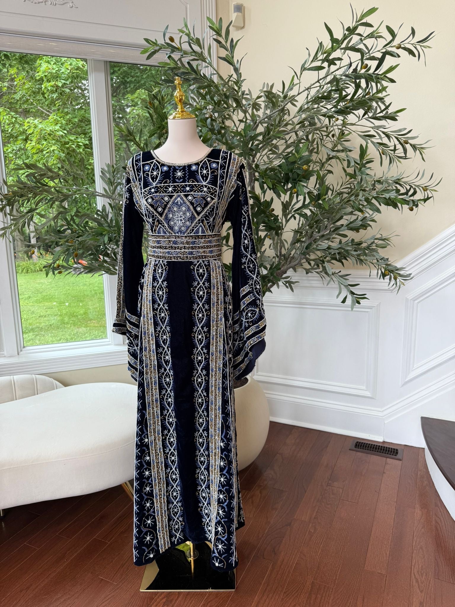 Velvet Blue Stone Thobe