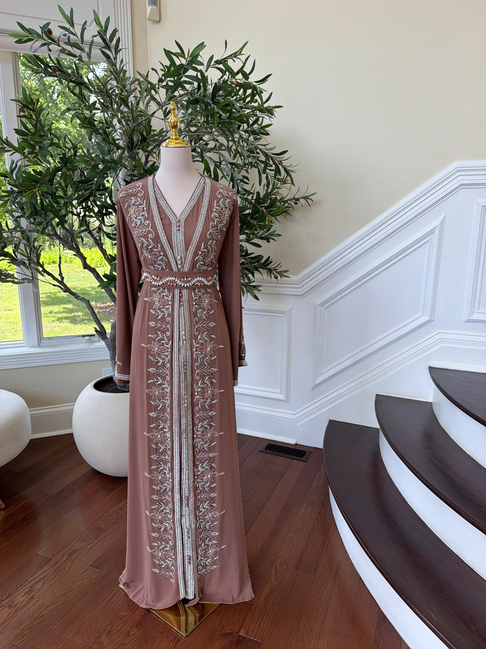 Dusty Rose Beaded Elegance Kuftan
