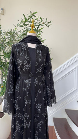 Black Blossom Flow Abaya