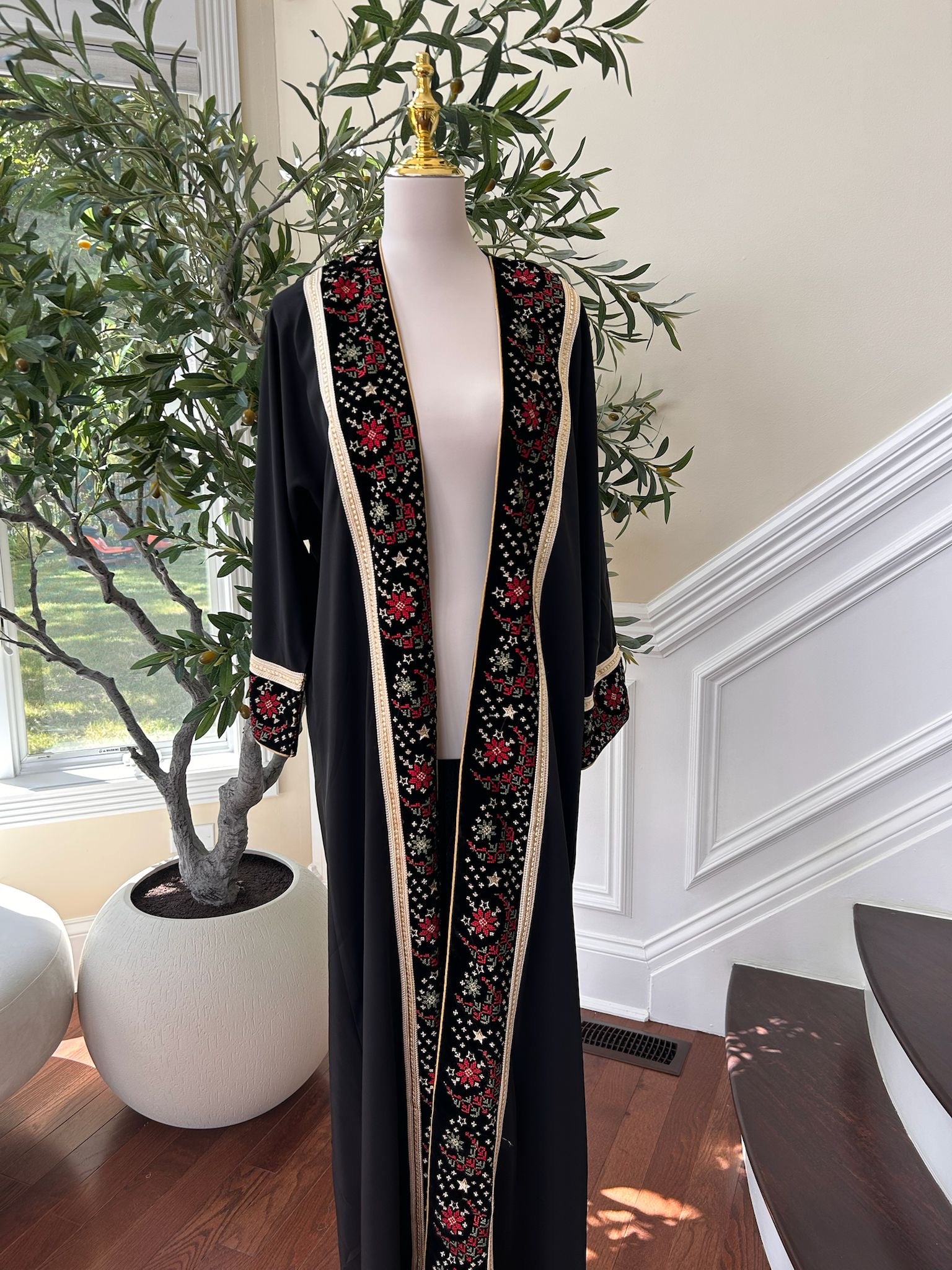 Black Detail Essence Cardigan Abaya
