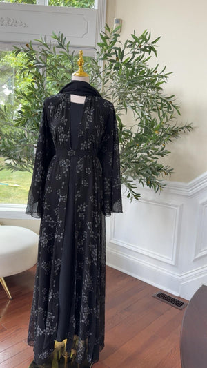 Black Blossom Flow Abaya
