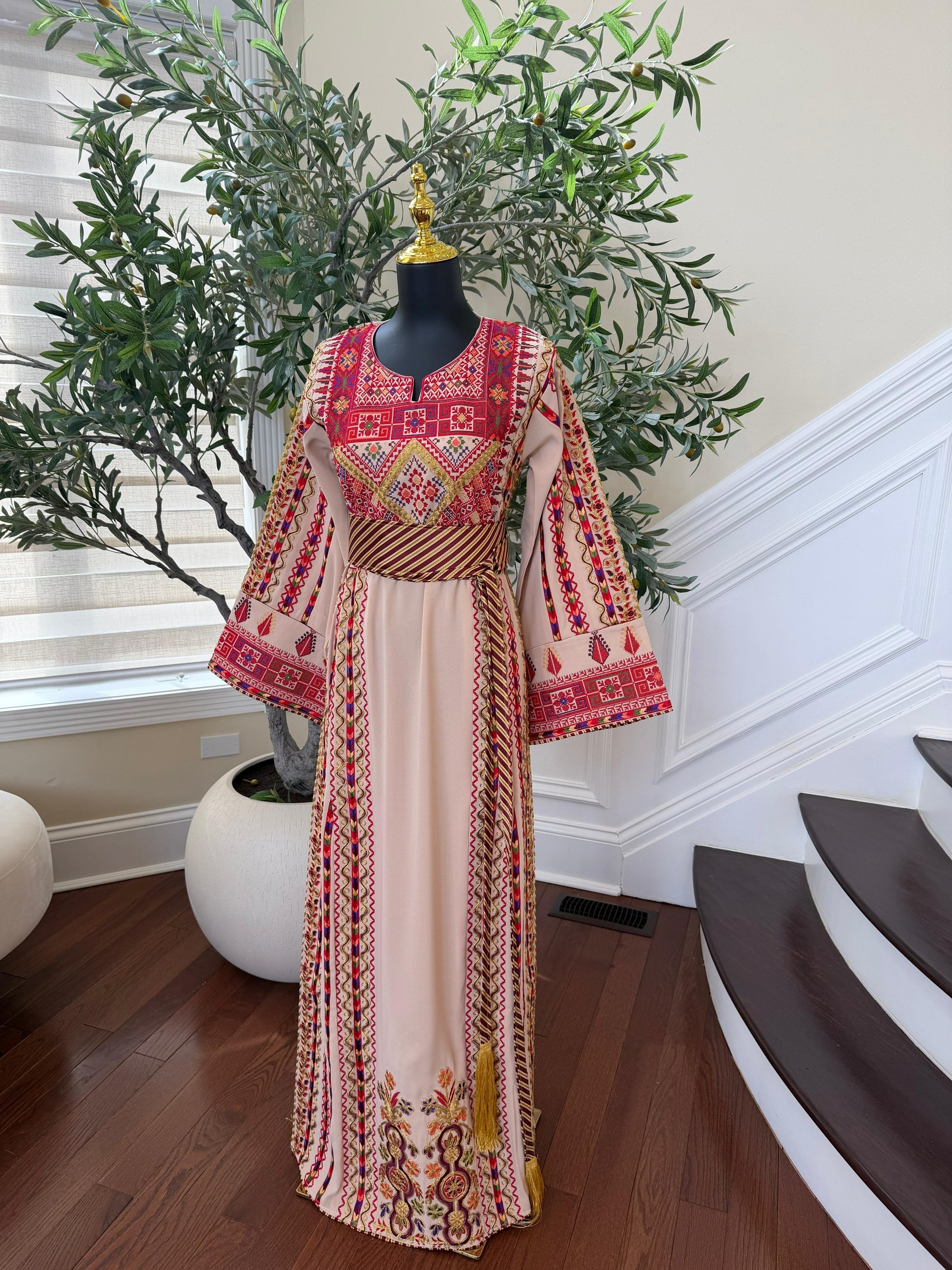 Traditional Touch: Embroidery Heritage Tatreez Thobe