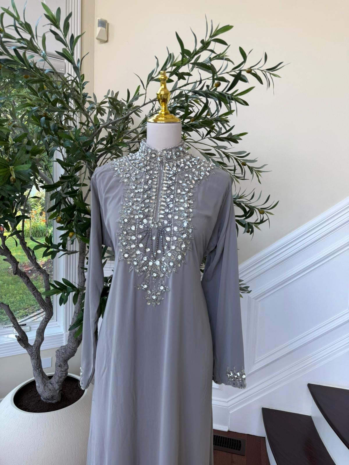 Grey Pearl – Luxe High Neck Kaftan with Intricate Beading