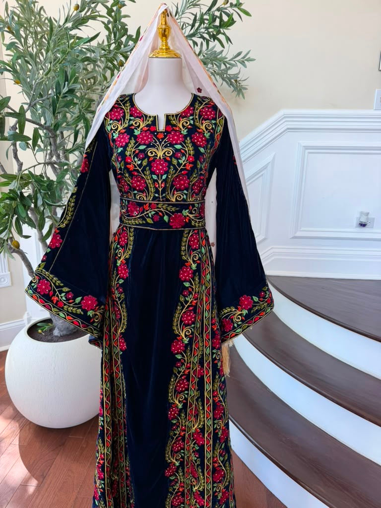 Velvet Blue Floral Embroidered Tatreez Thobe