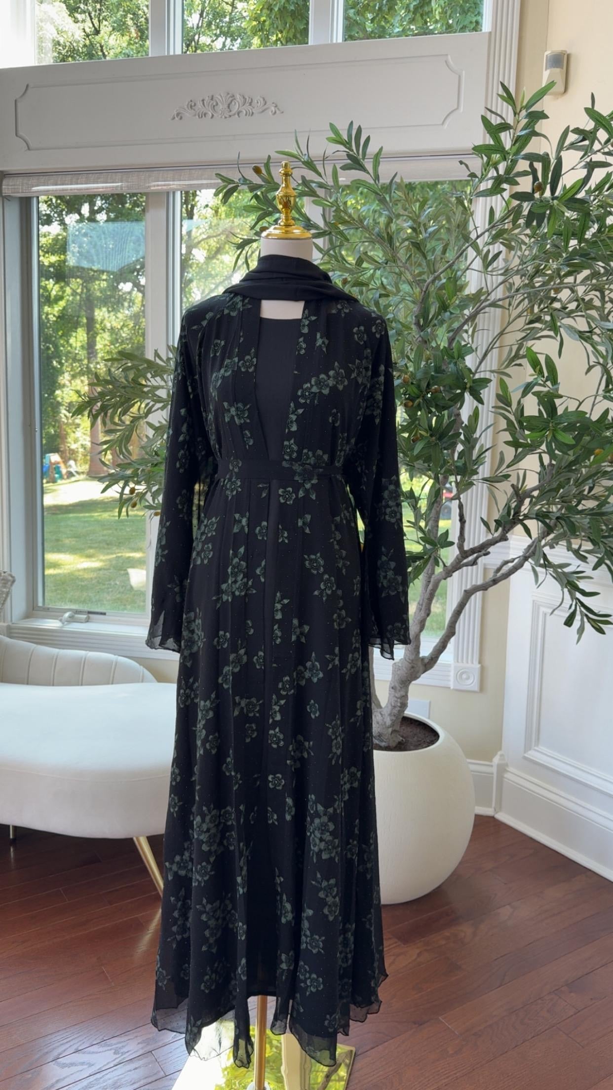 Black Ruffled Shimmer Abaya
