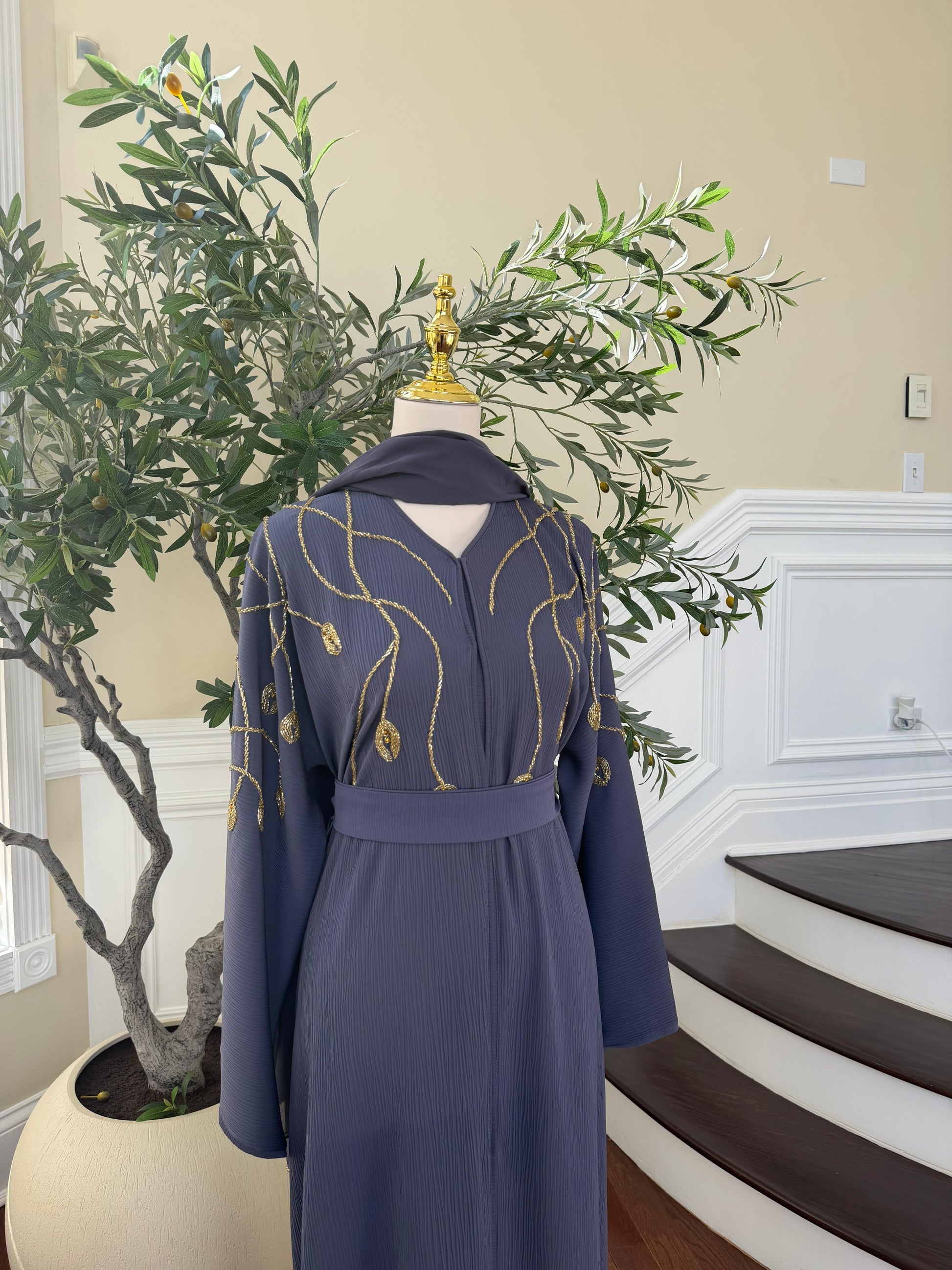 Moonlight Gray Golden Charm Abaya