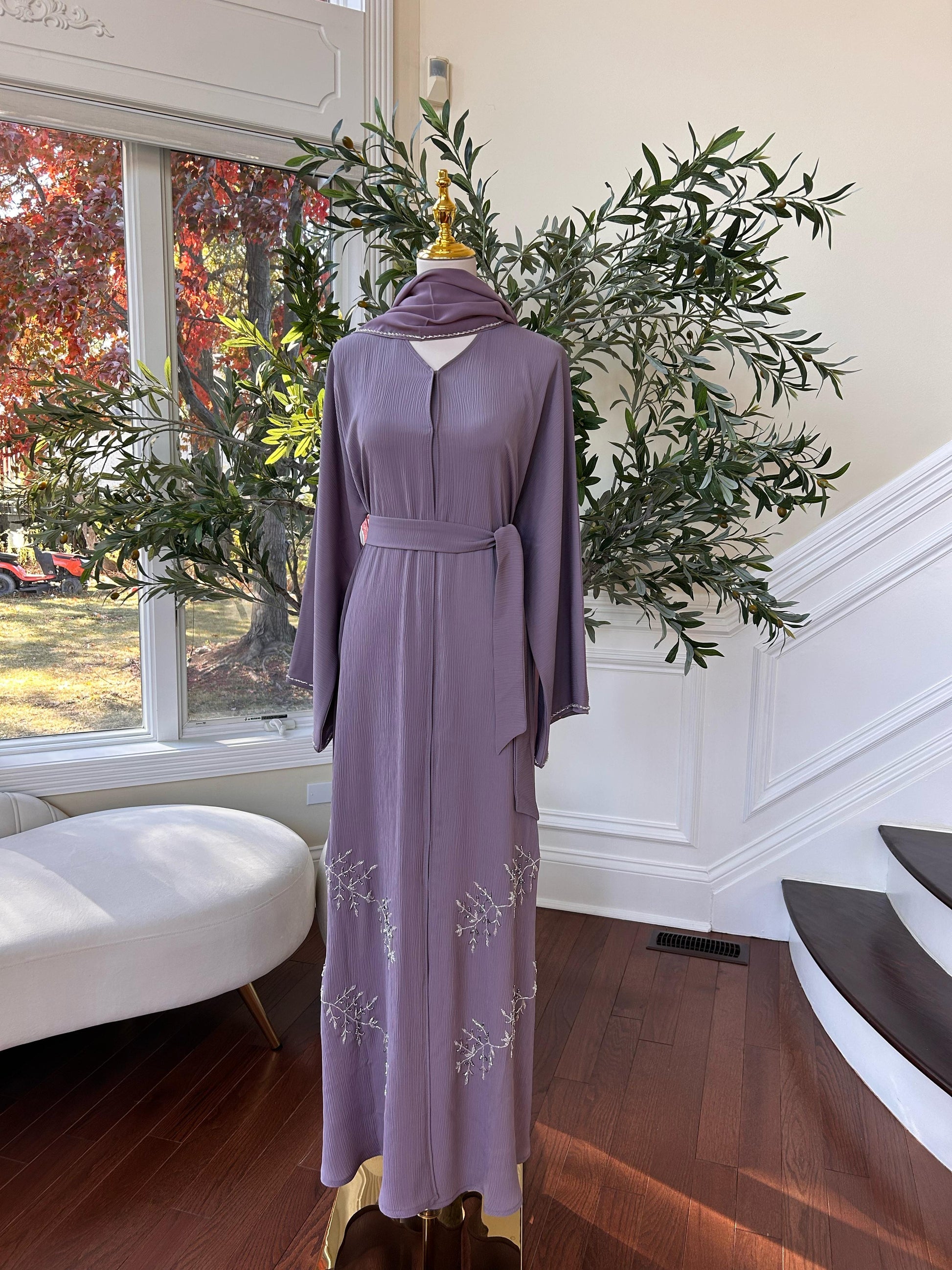 Lavender Charm Luxe Abaya
