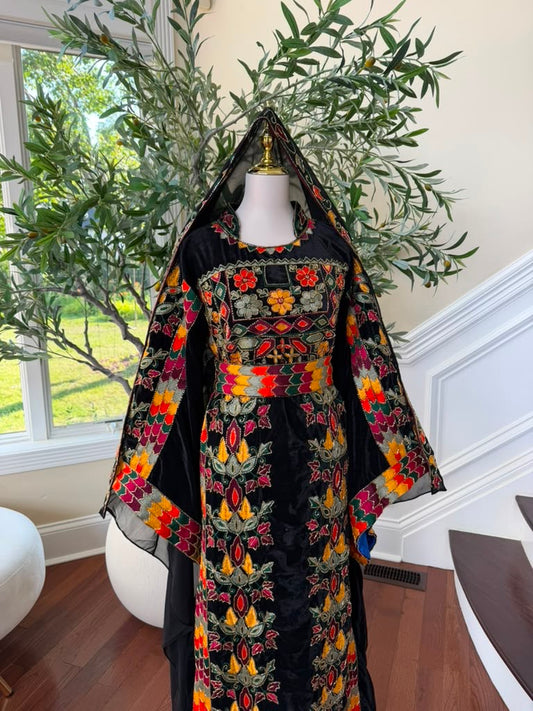 Black Beaded Stone Elegance Thobe