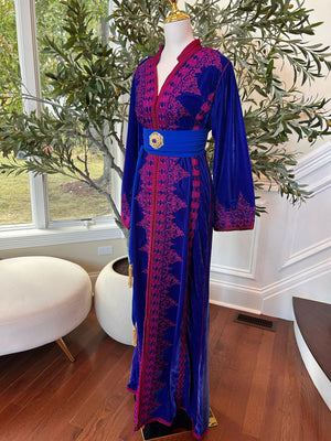 Blue Velvet Embellished Pink Kuftan