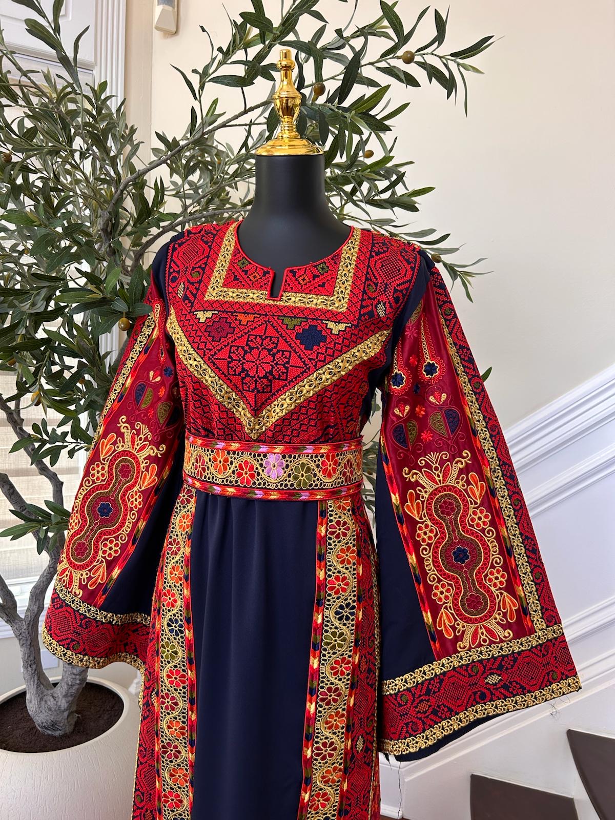 Navy Blue Elegance Tatreez Thobe