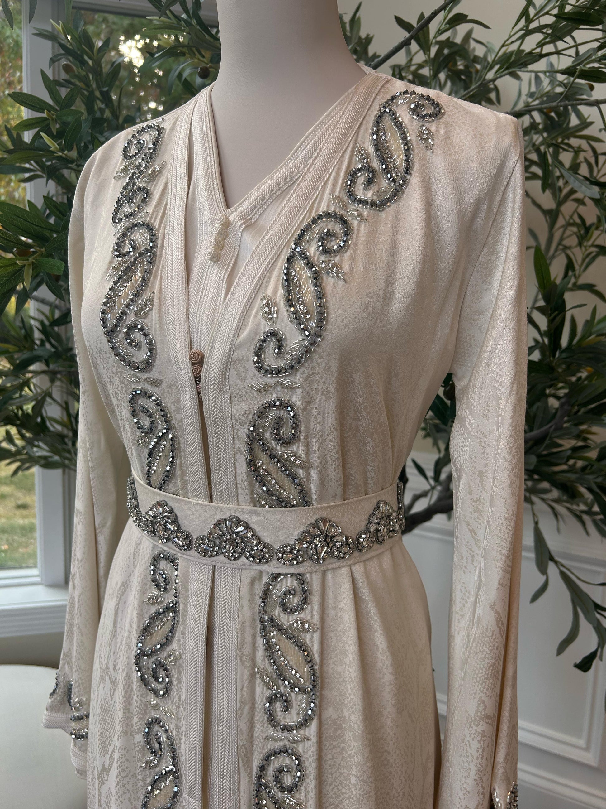 White Royale Beaded Kuftan