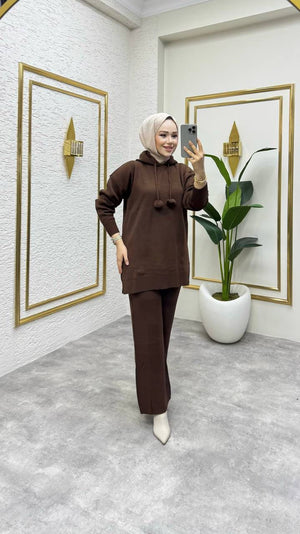 Essential Comfort Two-Piece Lounge Set