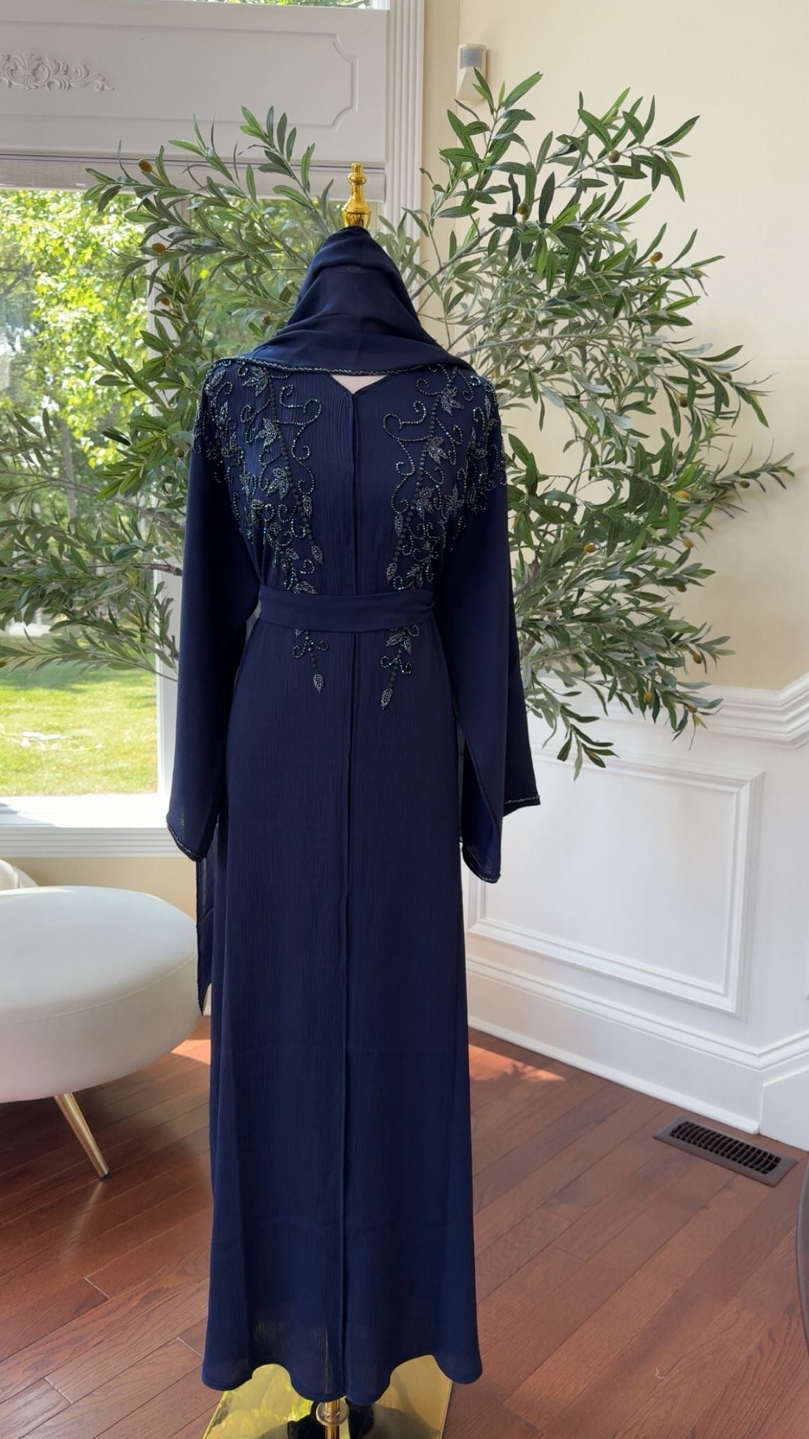 Blue Charming Floral Abaya