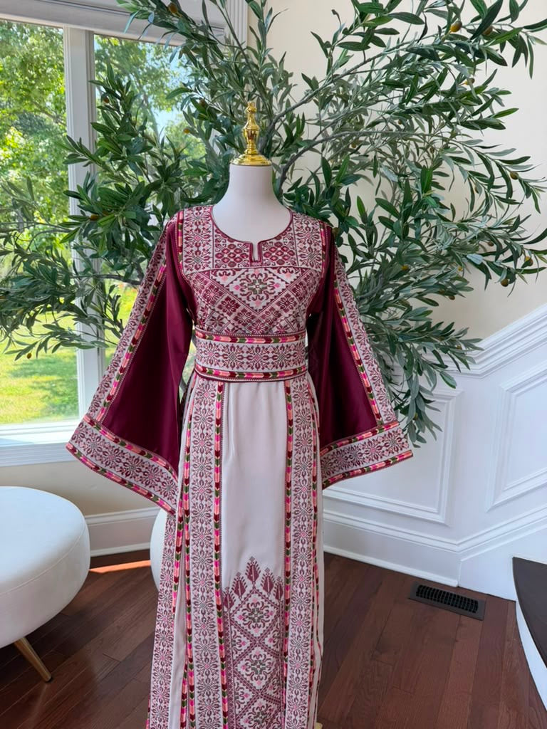 Cream Embroidery Tatreez Red Thobe