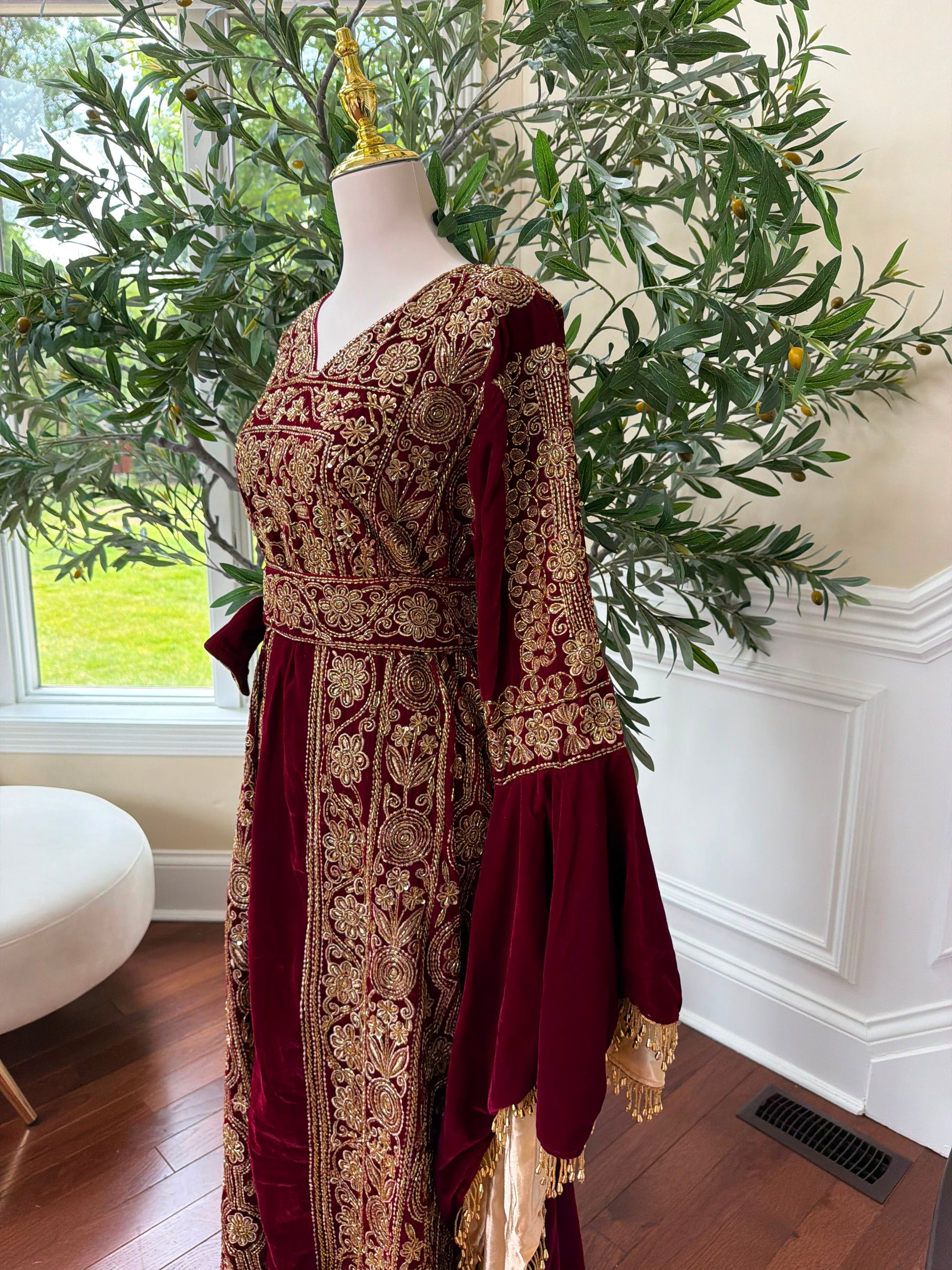 Velvet Red Beaded Elegance Thobe