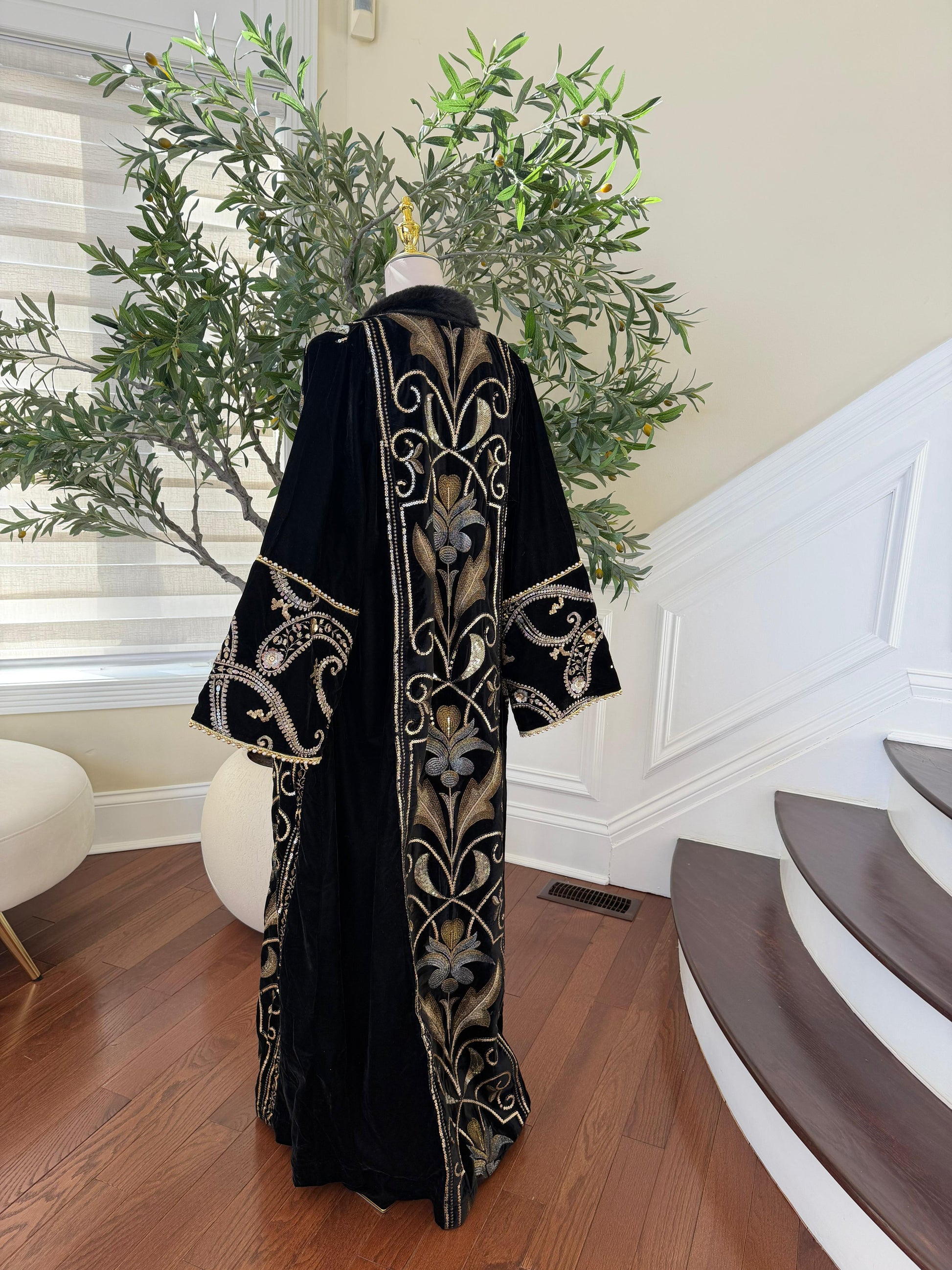 Black Serenity Velvet Cardigan Abaya