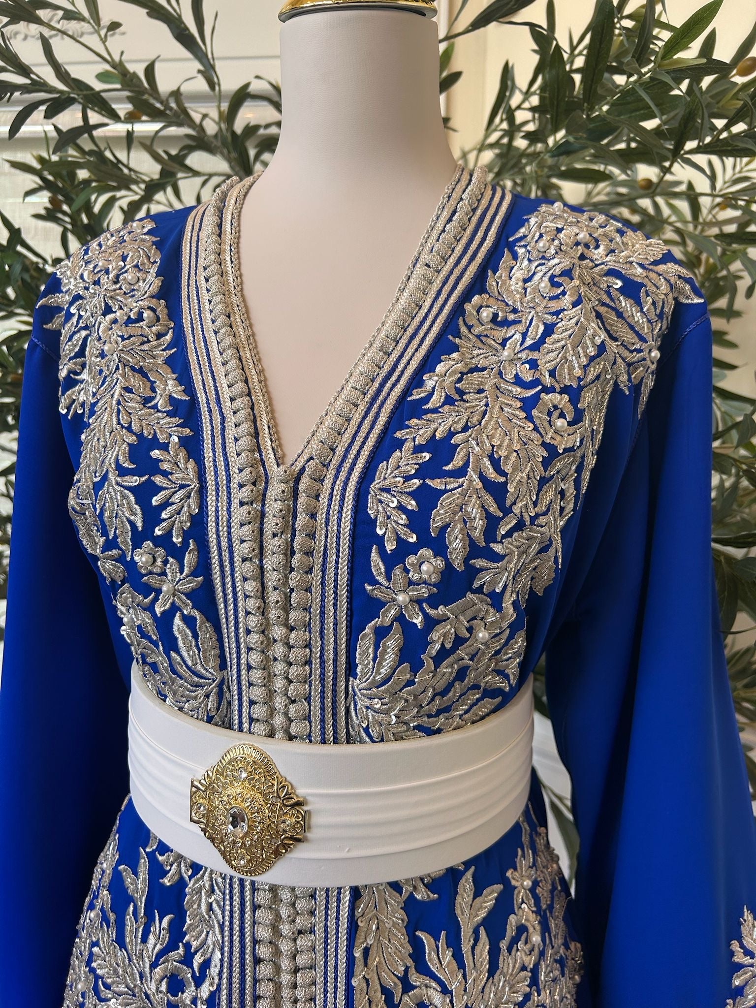 Royal Blue White Floral Detail Kuftan