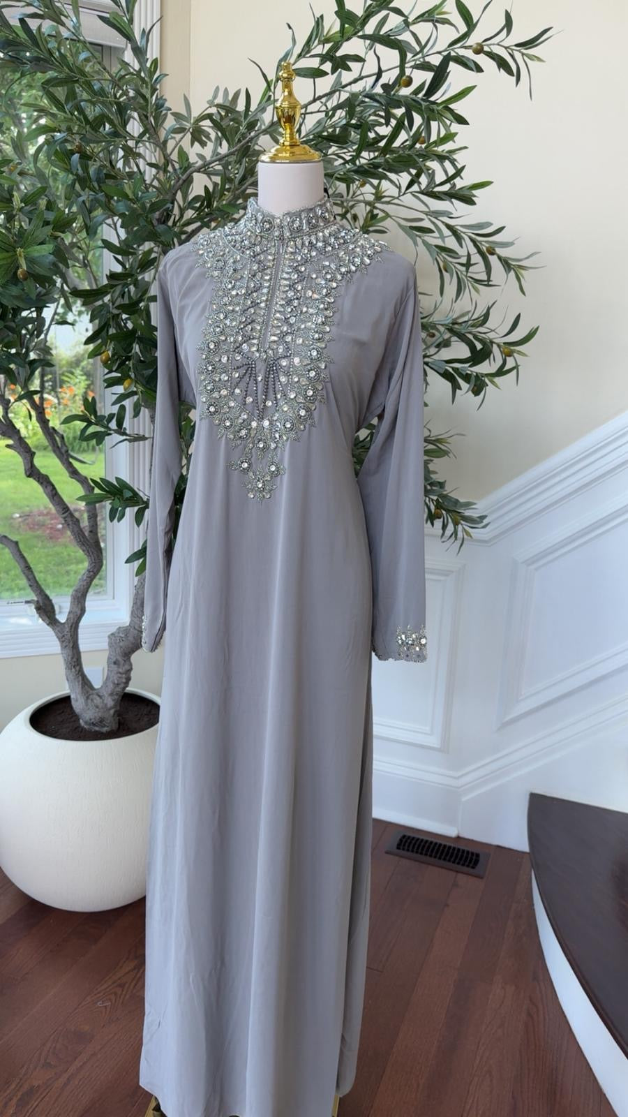 Grey Pearl – Luxe High Neck Kaftan with Intricate Beading
